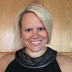 Meet your Posher, Lynette